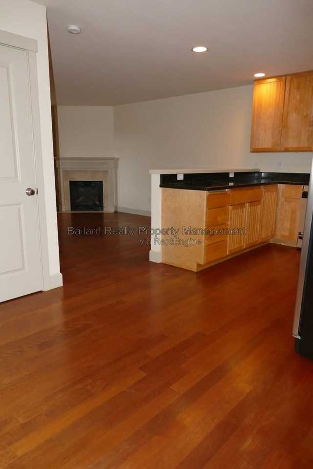 2440B Nw 58th St - Photo 7 of 16