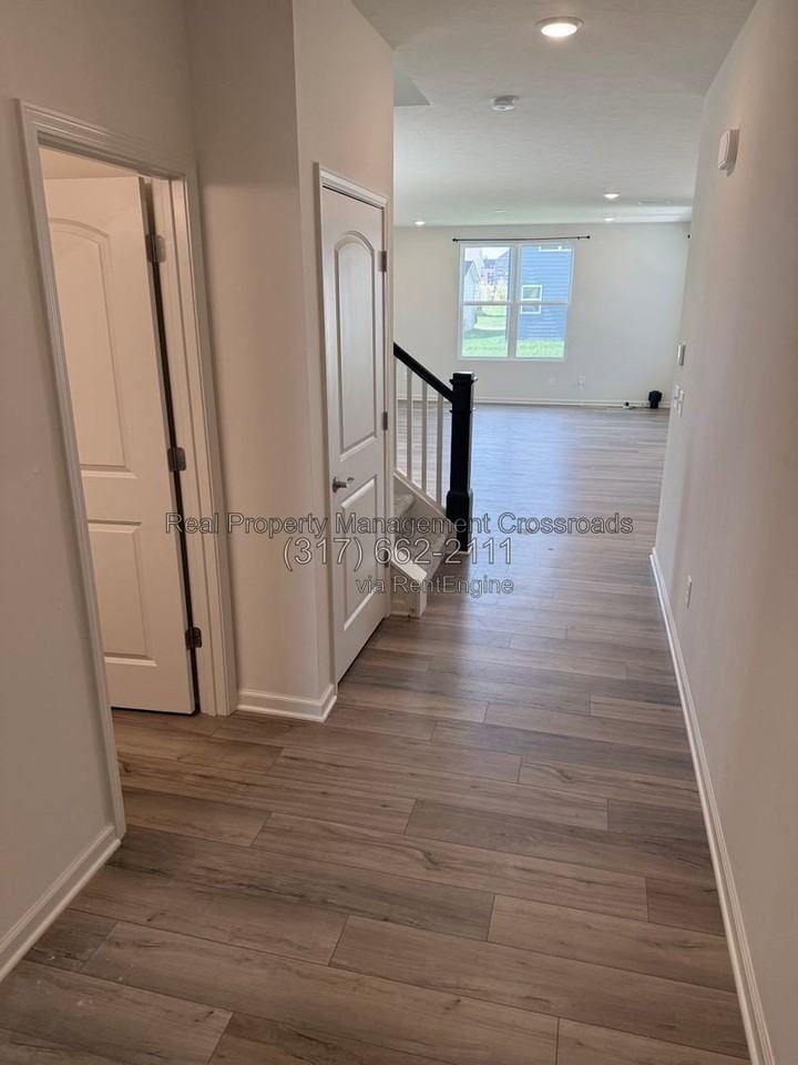 2810 Penn Ave - Photo 2 of 28
