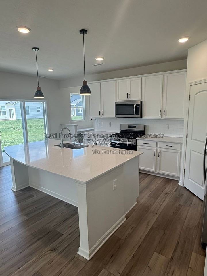 2810 Penn Ave - Photo 6 of 28