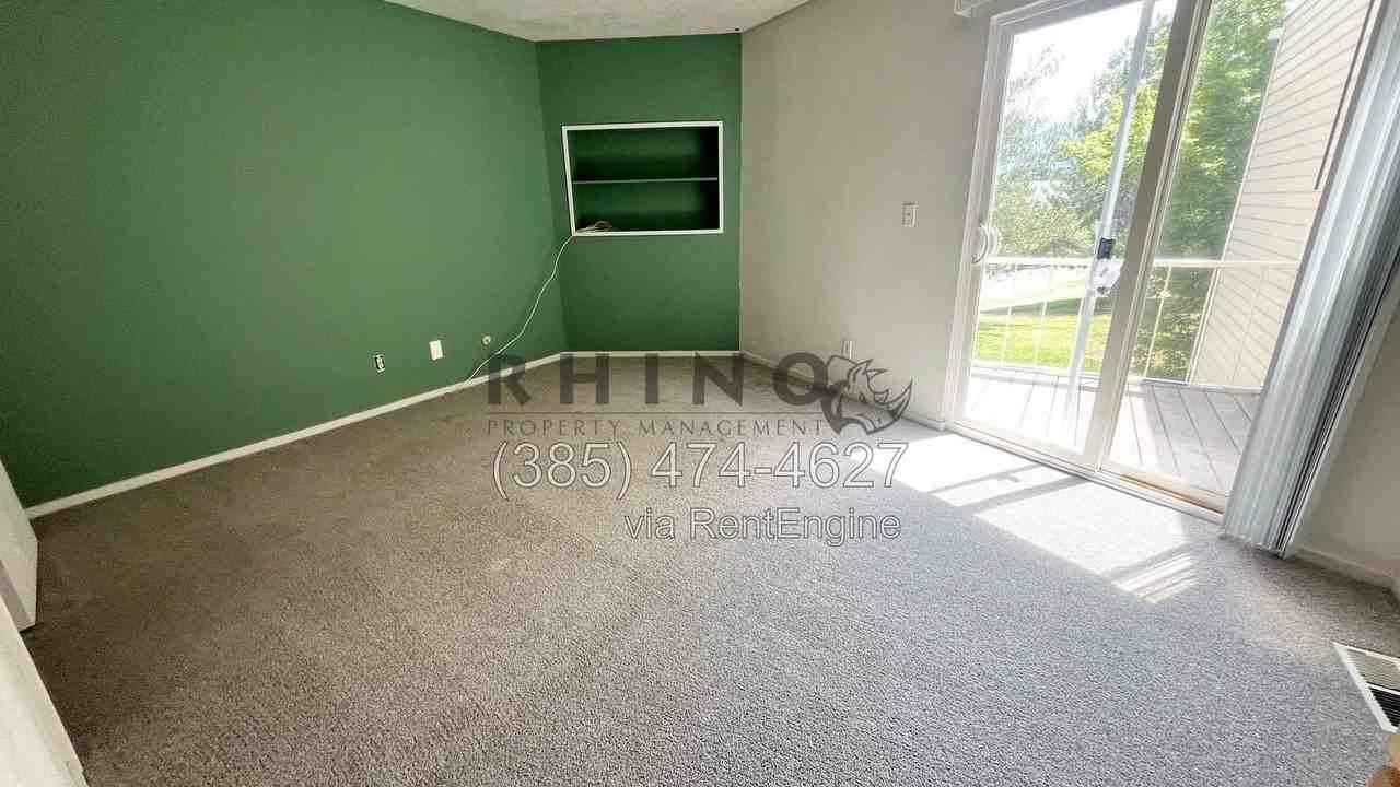 5269 S Rome Beauty Park - Photo 3 of 19