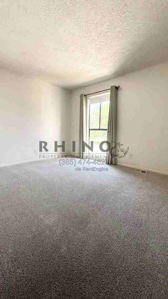 5269 S Rome Beauty Park - Photo 4 of 19