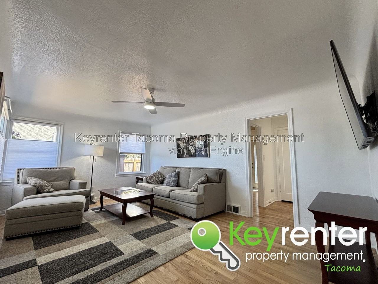 4831 A St - Photo 3 of 16