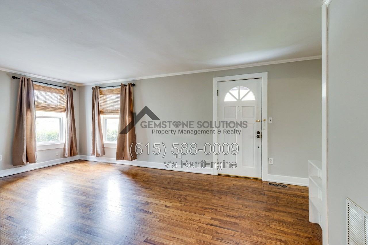 715 Park Cir - Photo 6 of 32