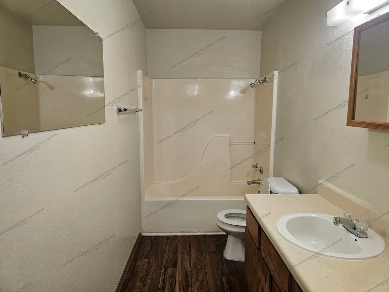 30 Cedar Creek Ct #10 - Photo 4 of 12
