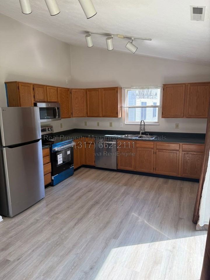 1266 Auburn Dr - Photo 7 of 27