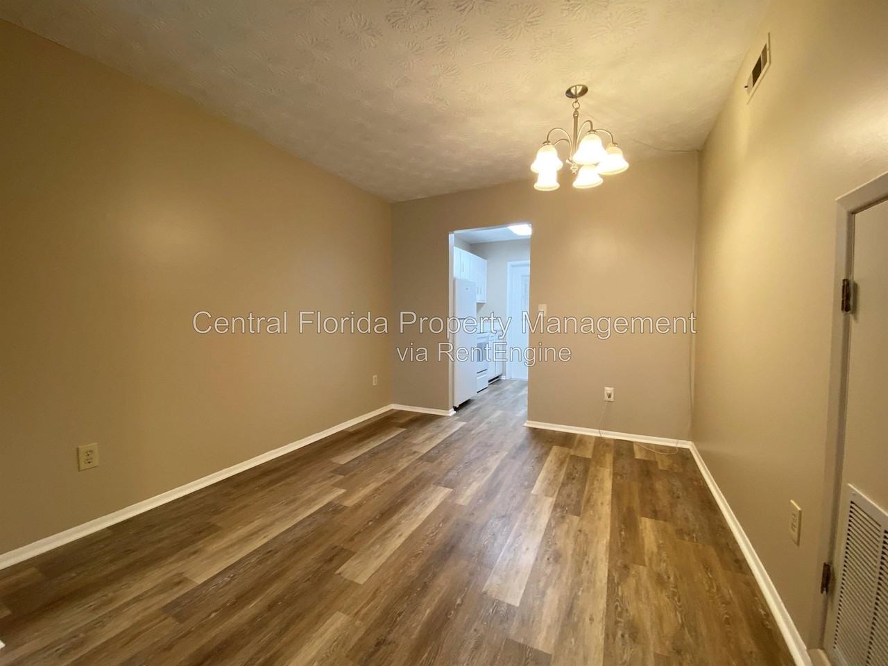 5313 Hansel Ave #D17 - Photo 4 of 15