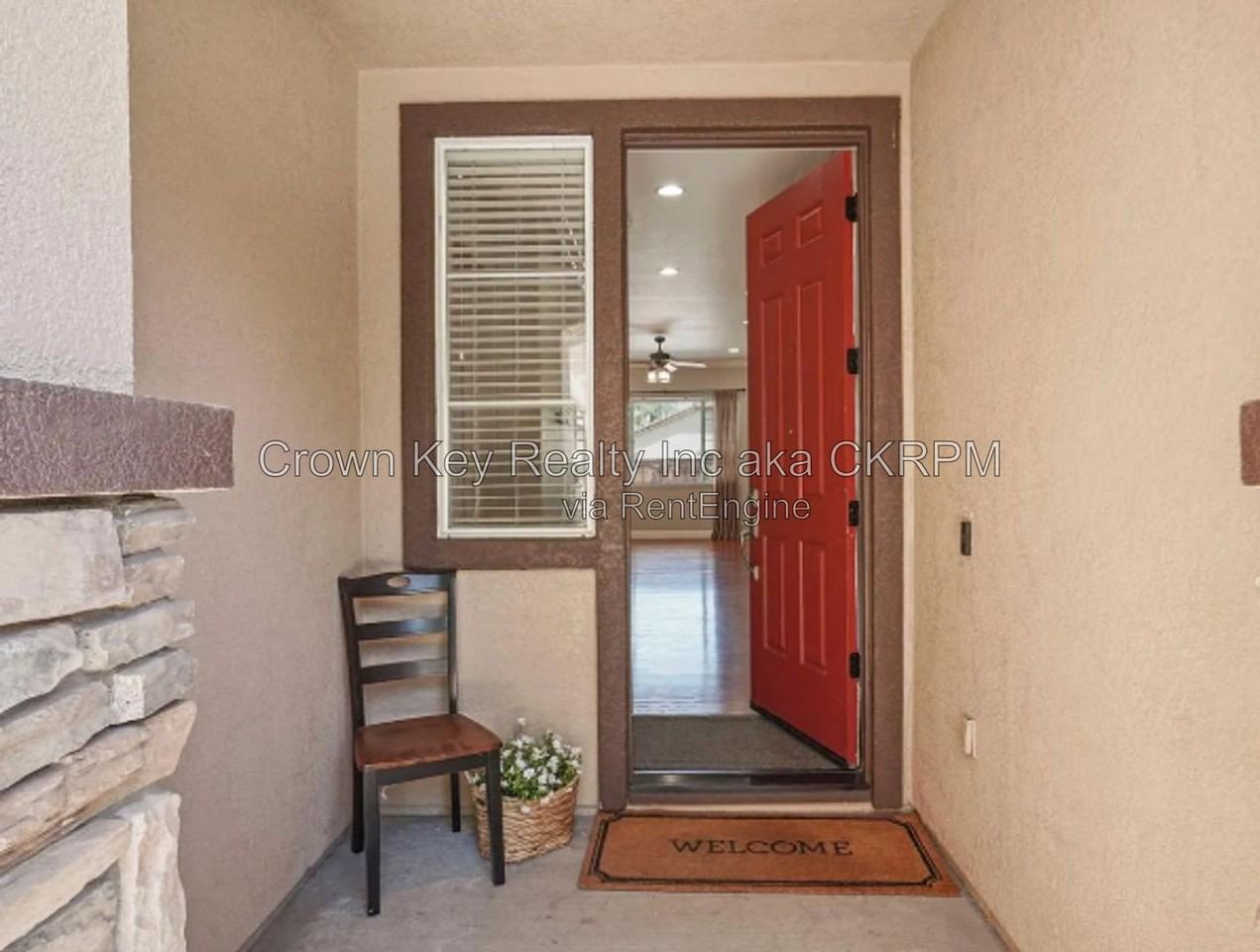 229 Wisteria Ln - Photo 6 of 42