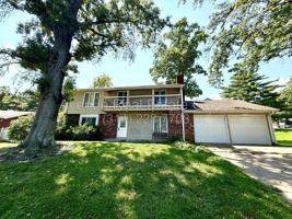 featured image of 733 Jares Ct