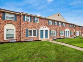 featured image of 4493 Mobile Dr