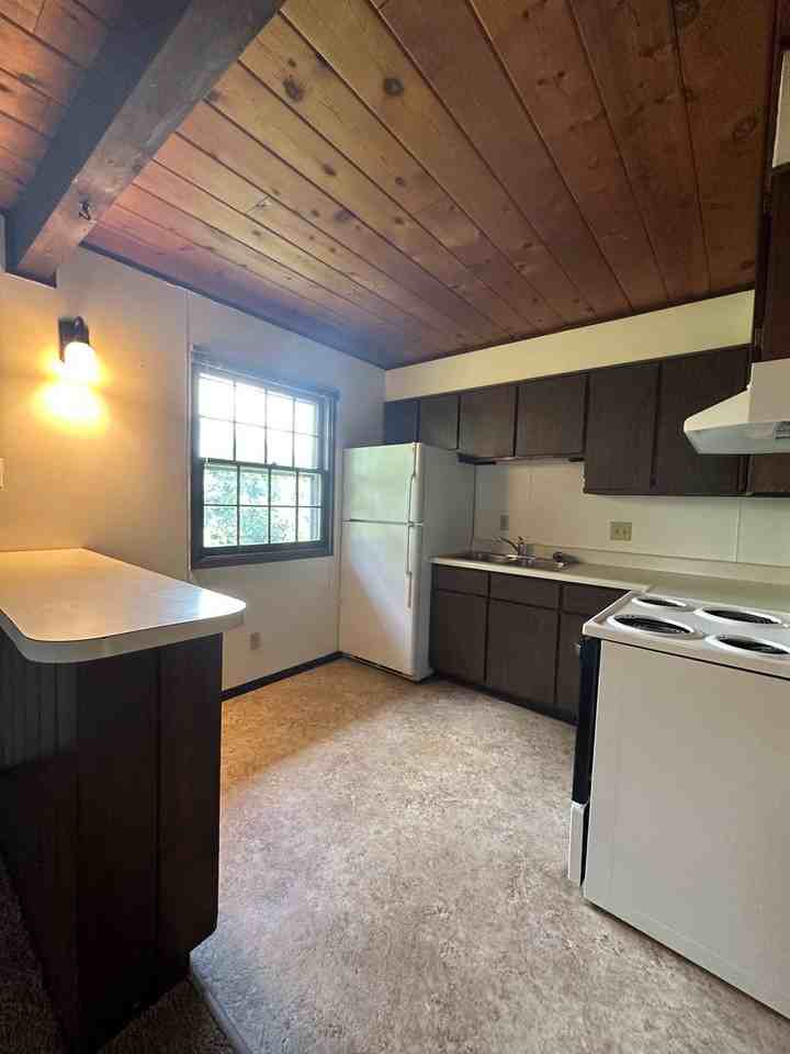 Freedom Park Apartments - Photo 4 of 22