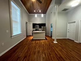 466 Poplar St #2 - Photo 1 of 1