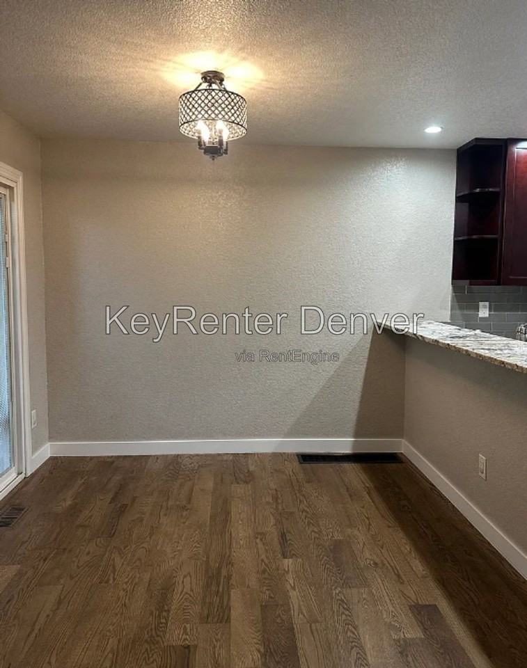 3300 W Florida Ave #15 - Photo 4 of 30