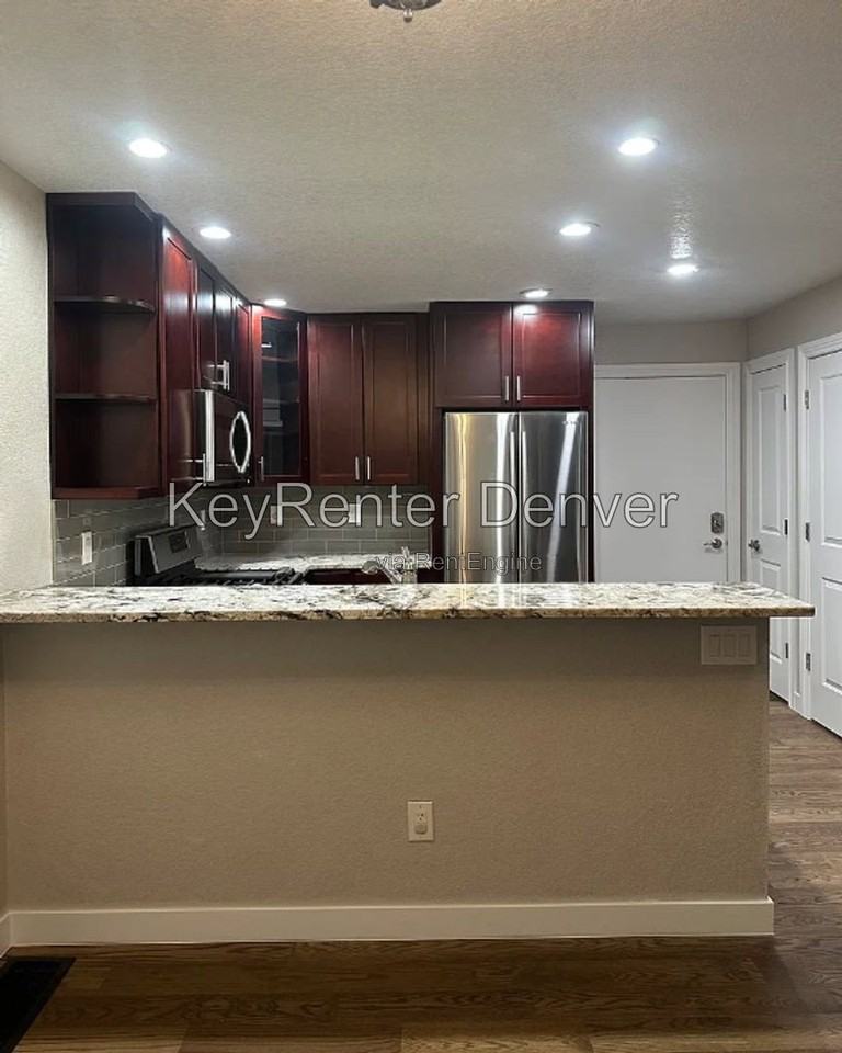 3300 W Florida Ave #15 - Photo 6 of 30
