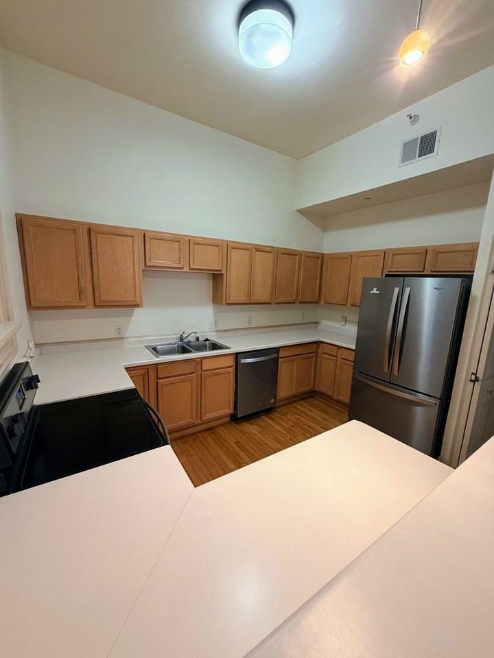 503 N Main St #A - Photo 2 of 18
