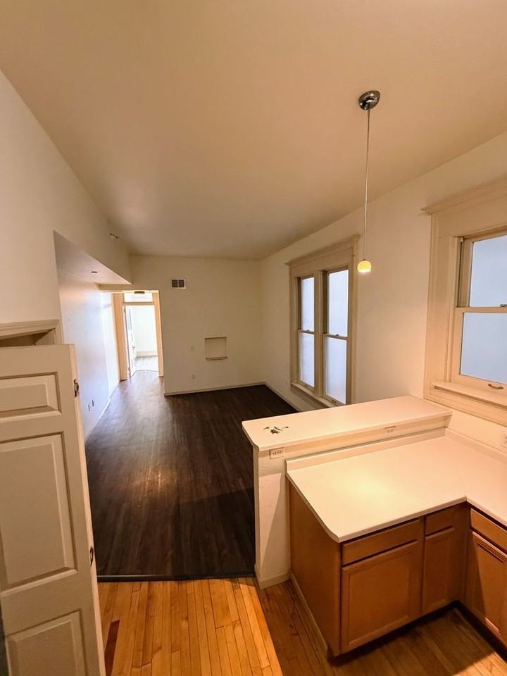 503 N Main St #A - Photo 6 of 18