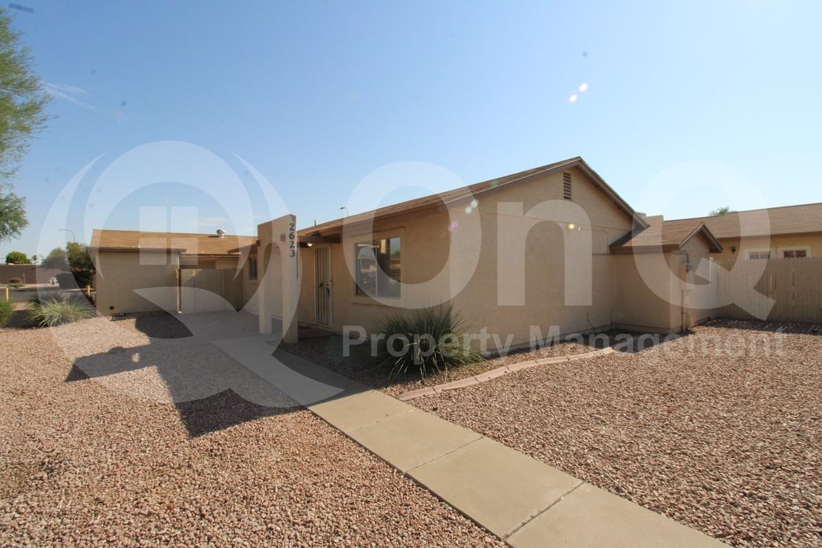 2623 E Obregon St - Photo 2 of 21