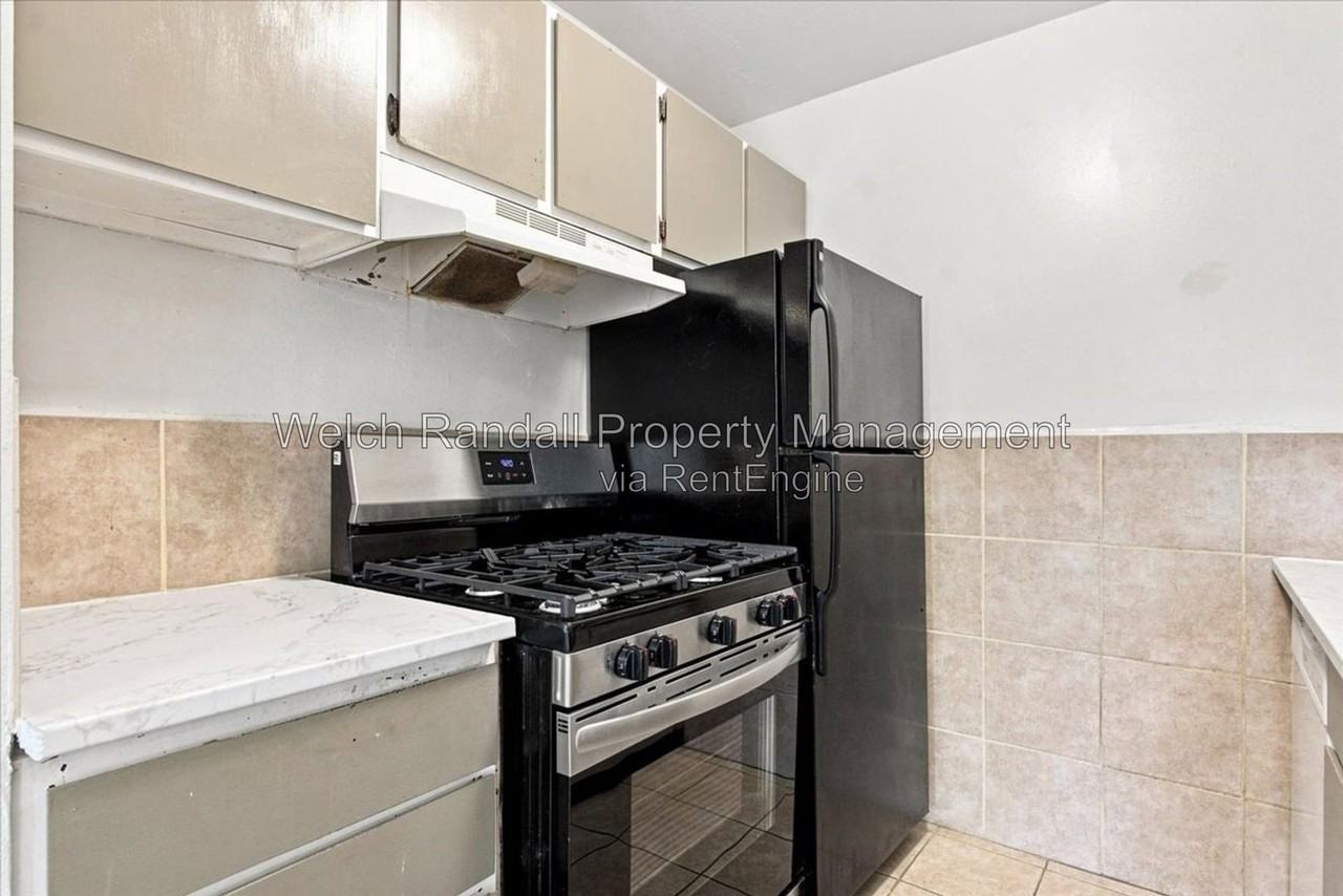 5511 S Willow Ln #F - Photo 7 of 25