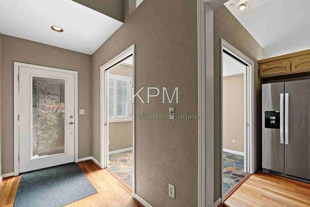 6669 Embarcadero Dr #16 - Photo 7 of 50