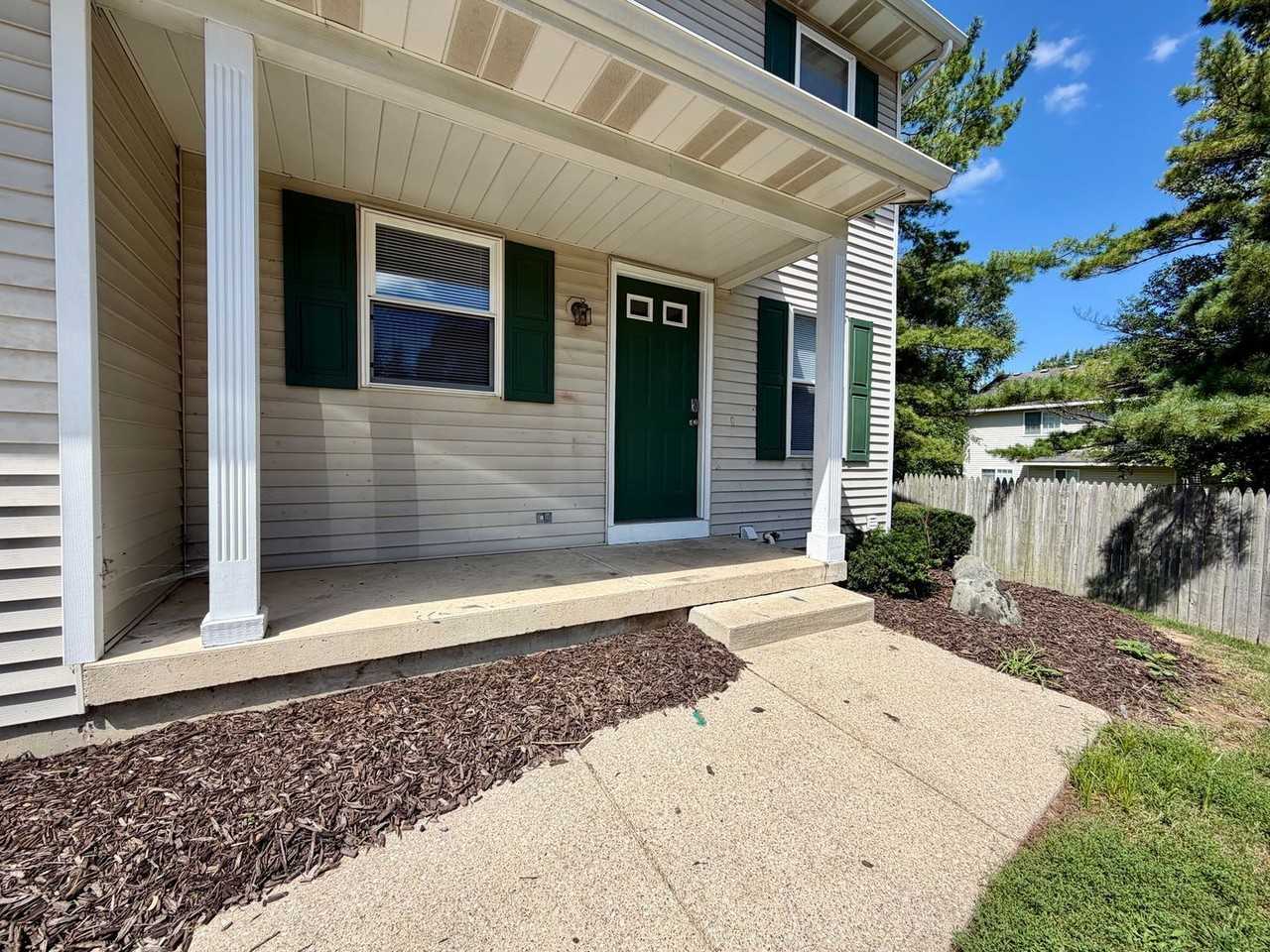 7549 Eastern Ave Se #7549 - Photo 2 of 24