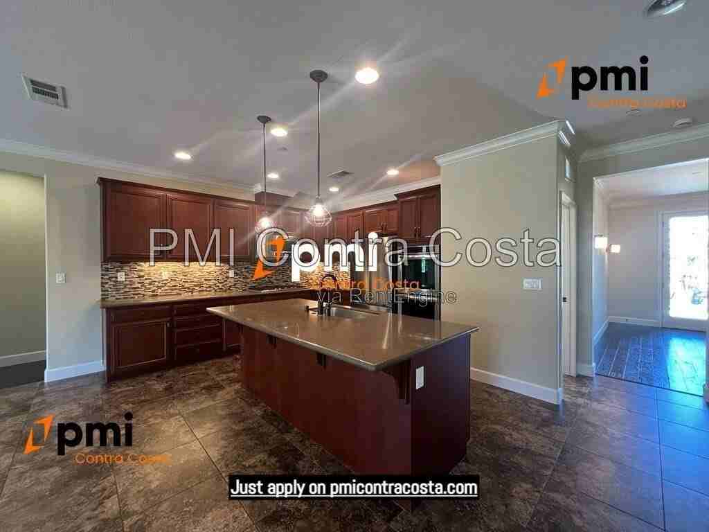 680 Monte Verde Ln - Photo 7 of 50