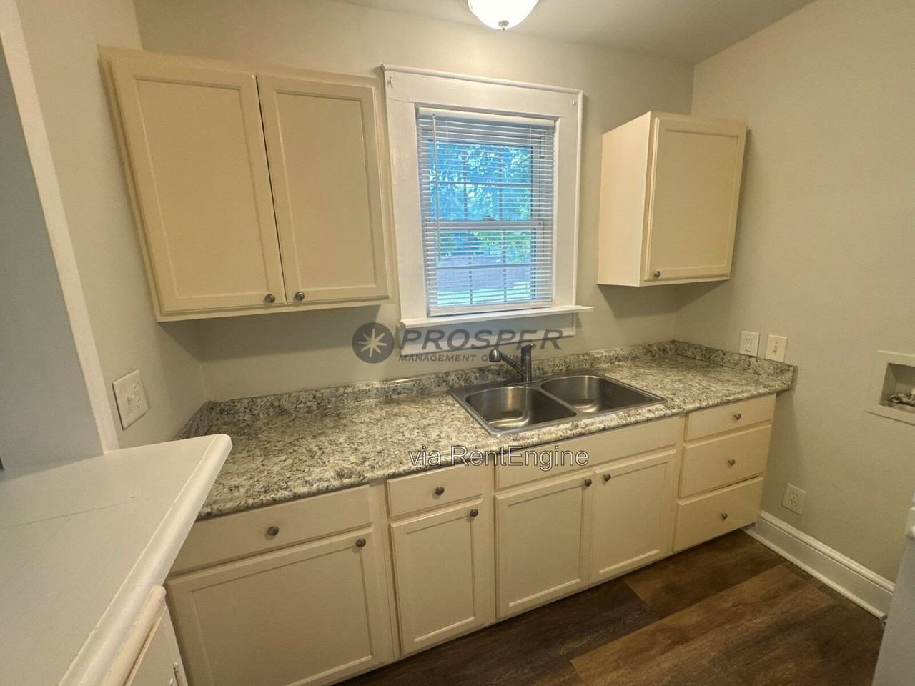 1 Berkley Ave #A - Photo 6 of 16