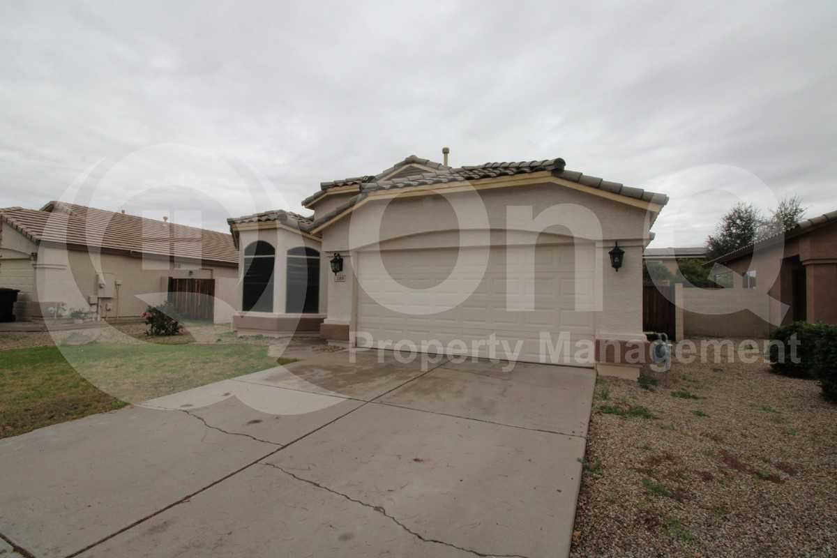 2189 S Rome St - Photo 3 of 20