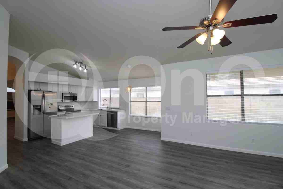 2189 S Rome St - Photo 4 of 20