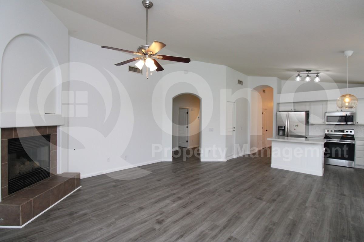 2189 S Rome St - Photo 5 of 20