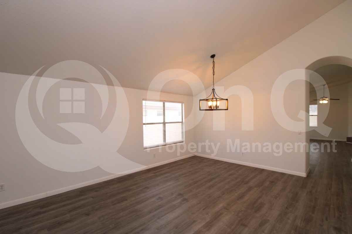 2189 S Rome St - Photo 7 of 20