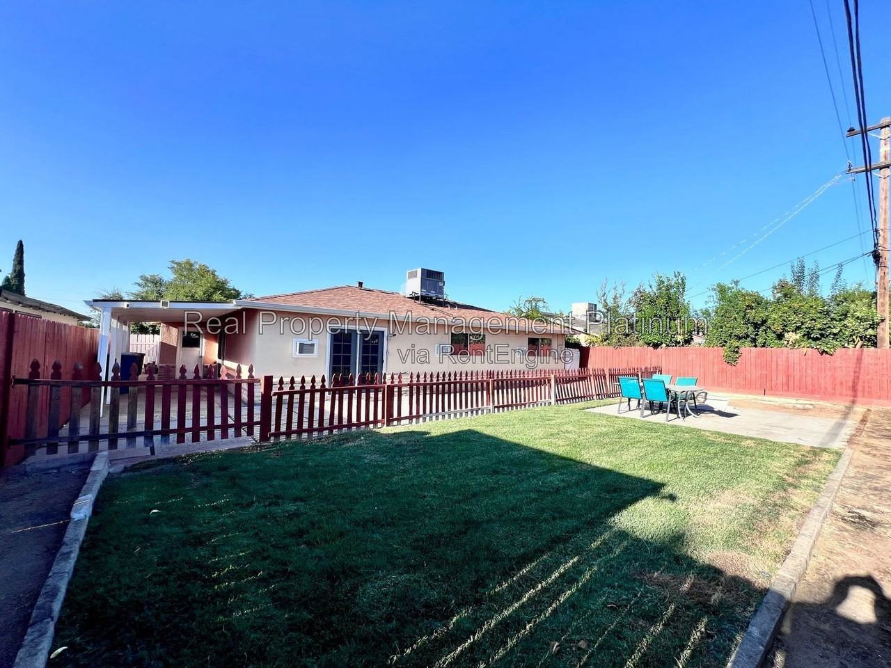 106 Rialto Ave - Photo 5 of 7