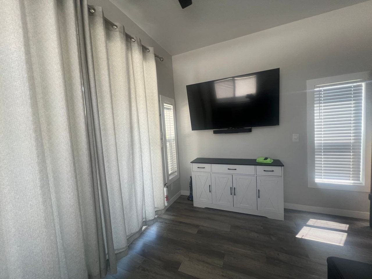 17800 Roberts Rd - Photo 5 of 15