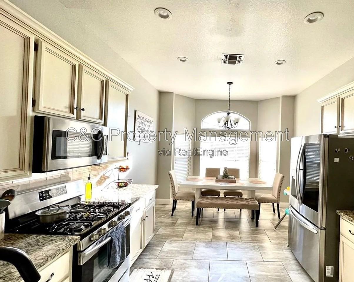 8717 Spruce Ridge Way - Photo 3 of 10