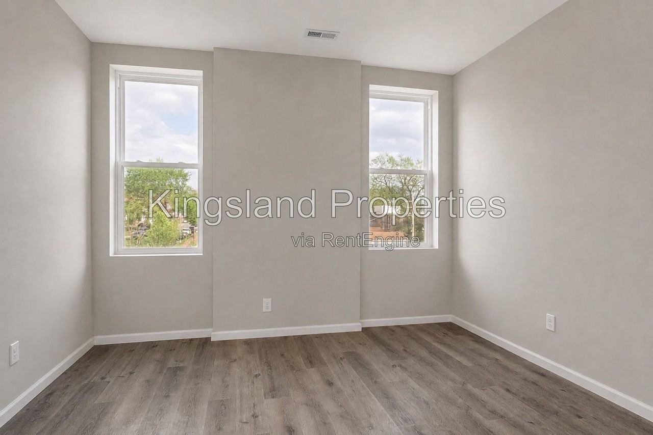 3304 Utah St #2F - Photo 5 of 13
