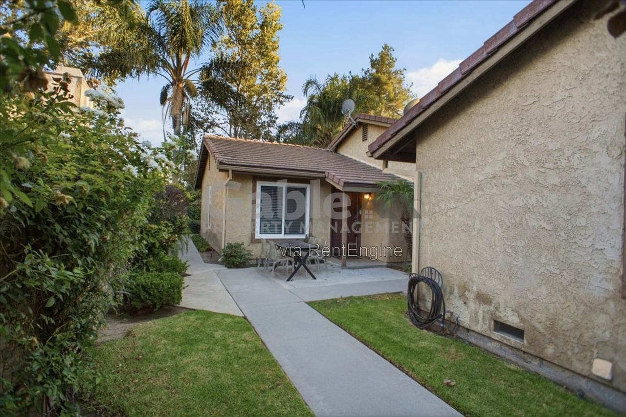 23532 Platina Dr - Photo 2 of 19