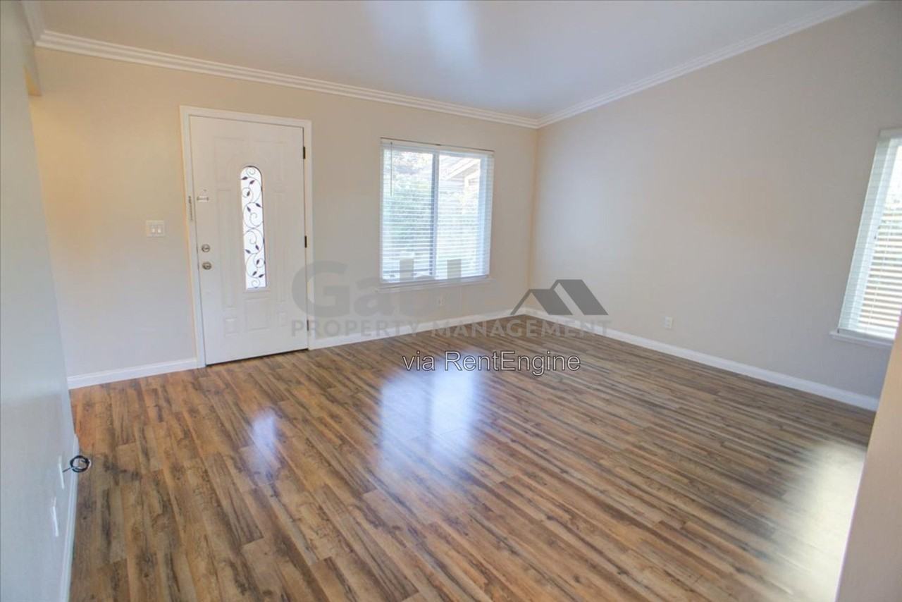 23532 Platina Dr - Photo 4 of 19