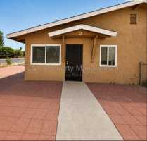 featured image of 199 N Inez St #D