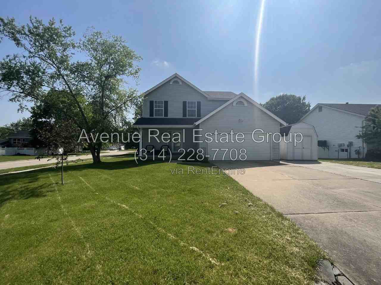 3 Jacqueline Cir - Photo 3 of 33