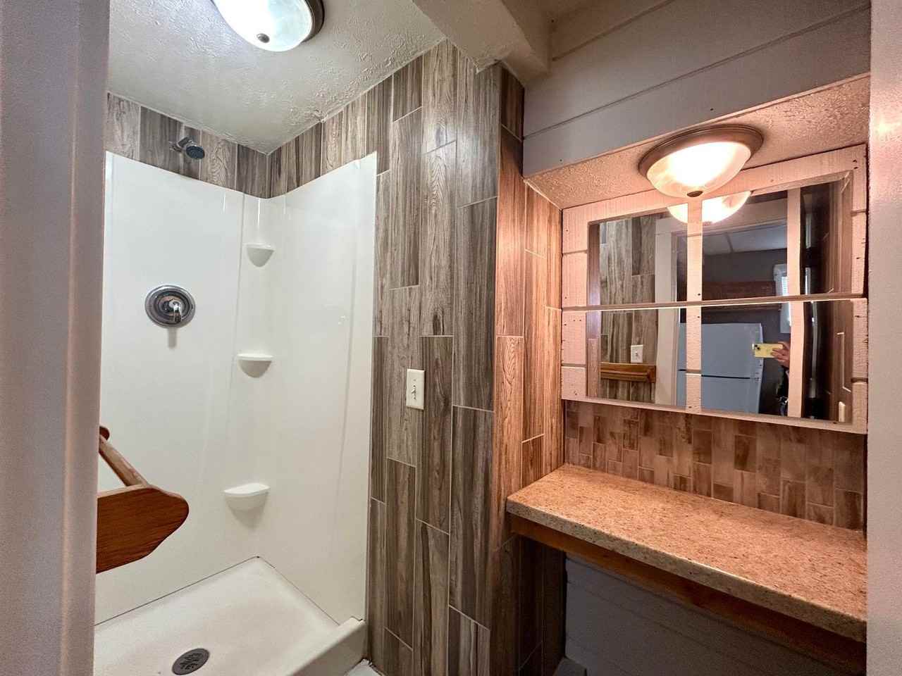 17 52nd St Se #1 - Photo 6 of 10