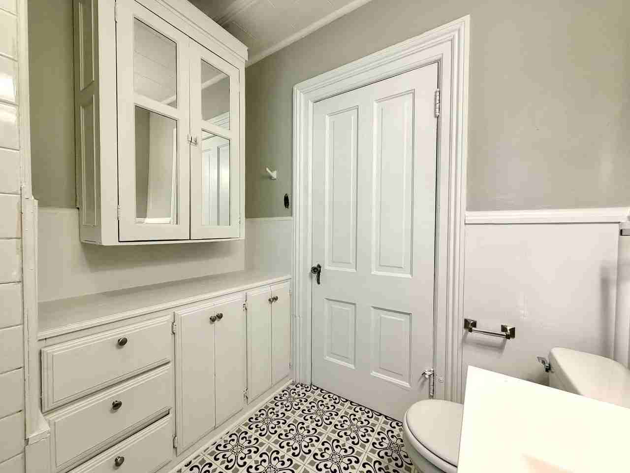 63 College Ave Ne - Photo 4 of 18