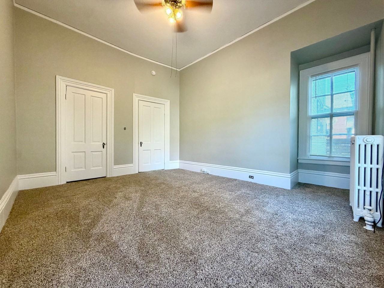 63 College Ave Ne - Photo 6 of 18