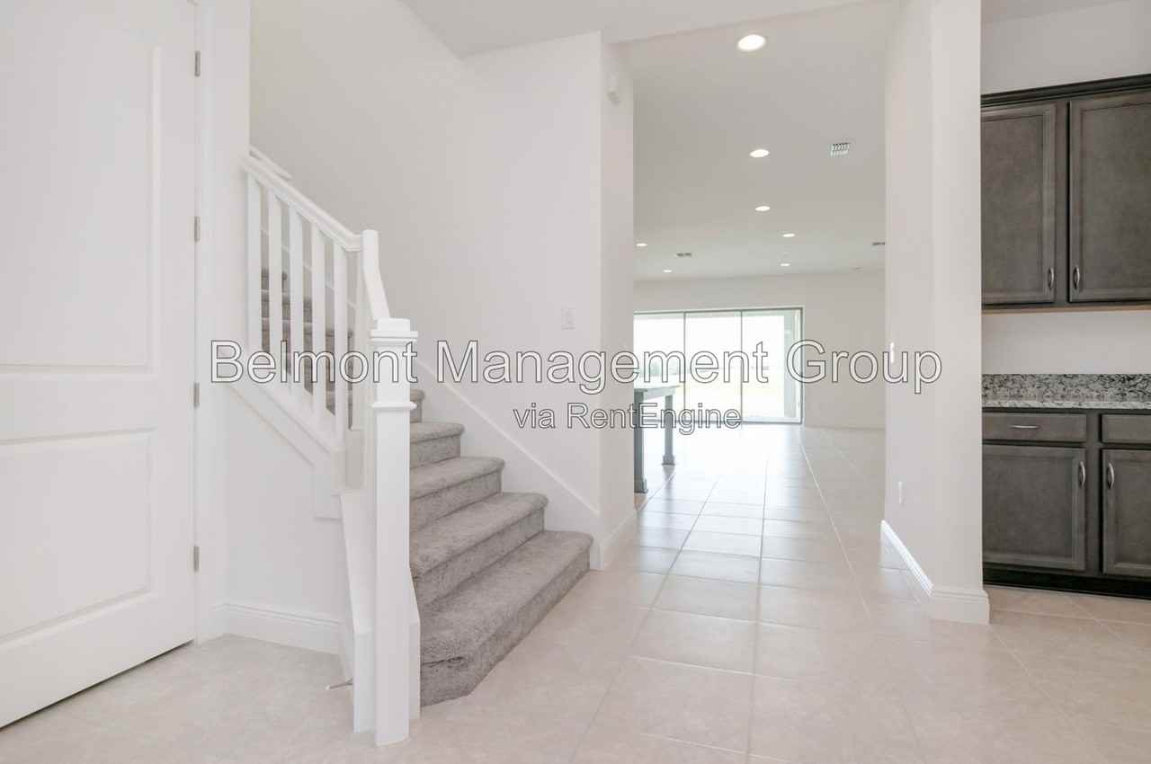 13146 Bromborough Dr - Photo 5 of 35