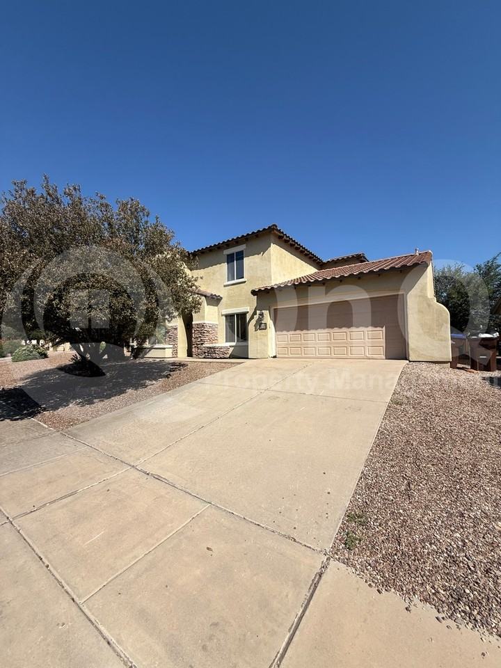 211 E Camino Rancho Cielo - Photo 2 of 28