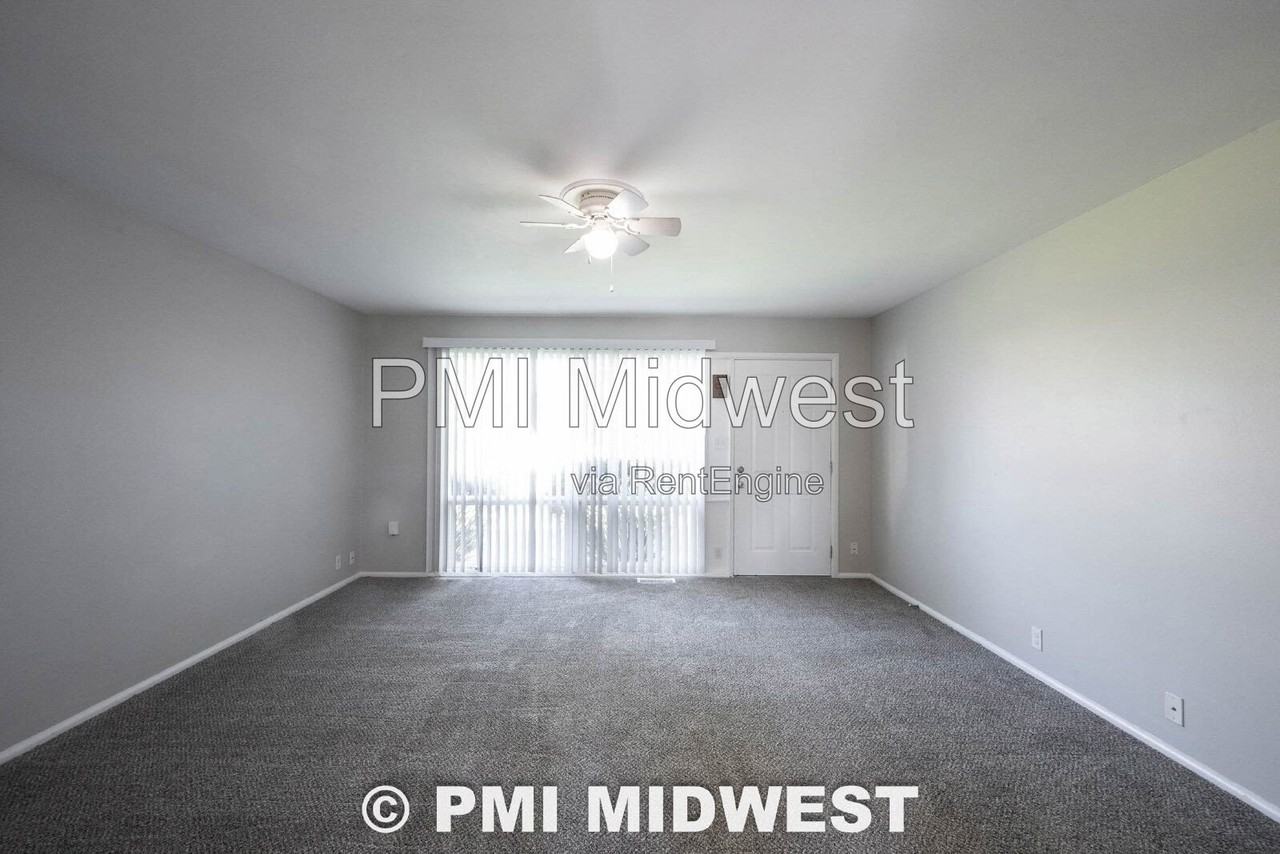 5251 Longworth Pl - Photo 4 of 25