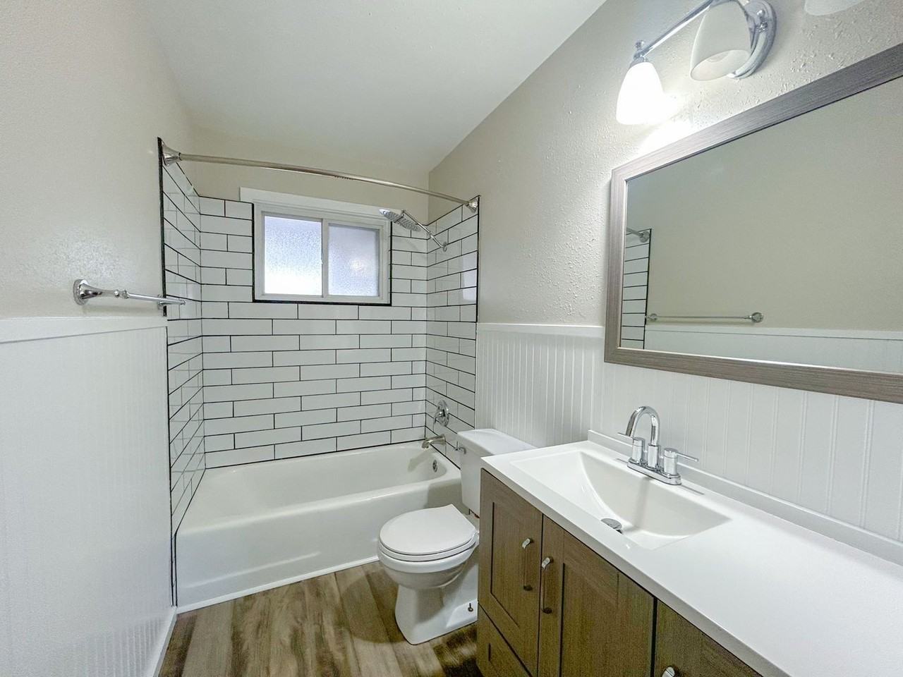 1216 Wheeling St - Photo 5 of 15