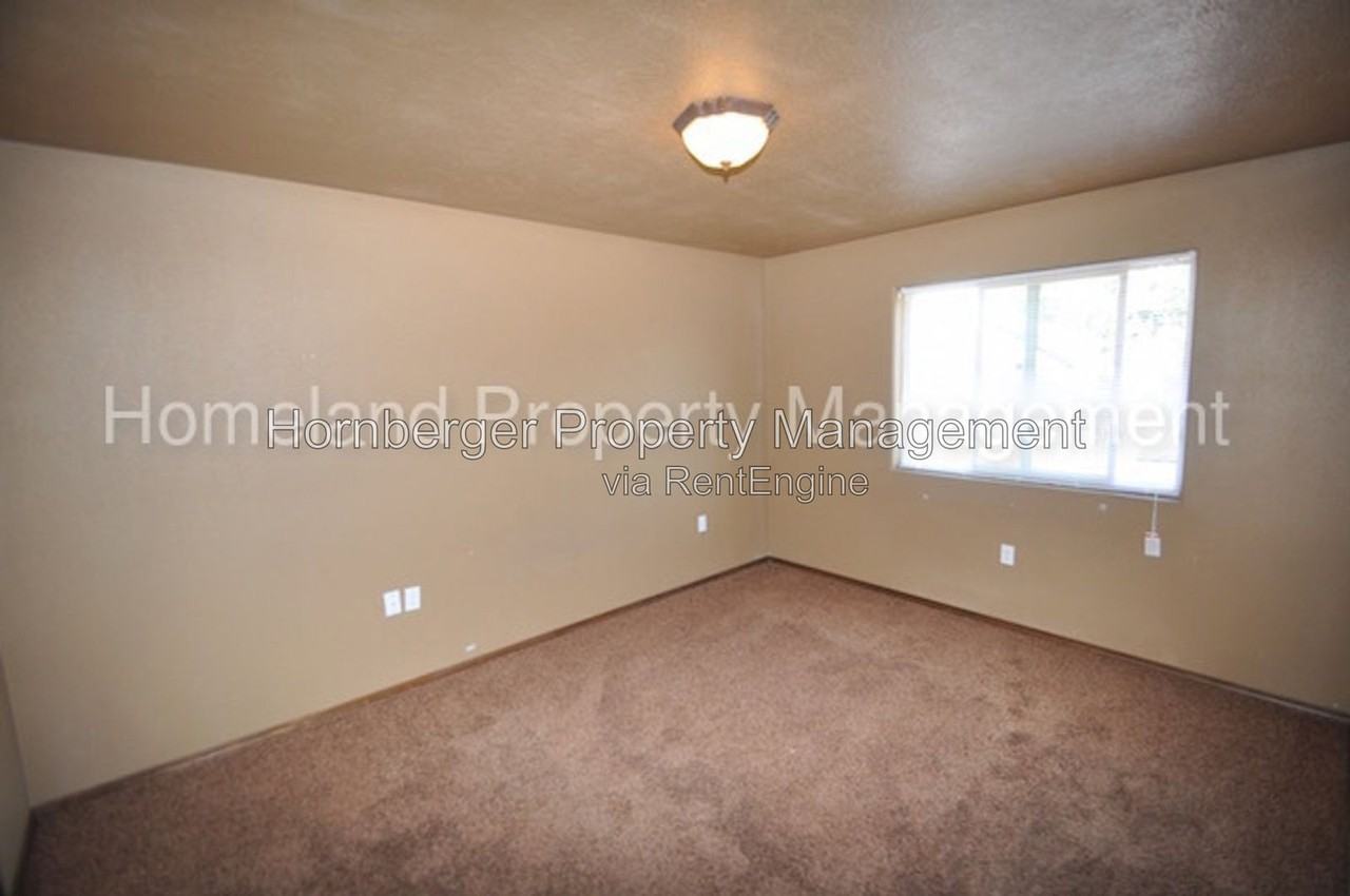 2021 N Post St - Photo 4 of 6