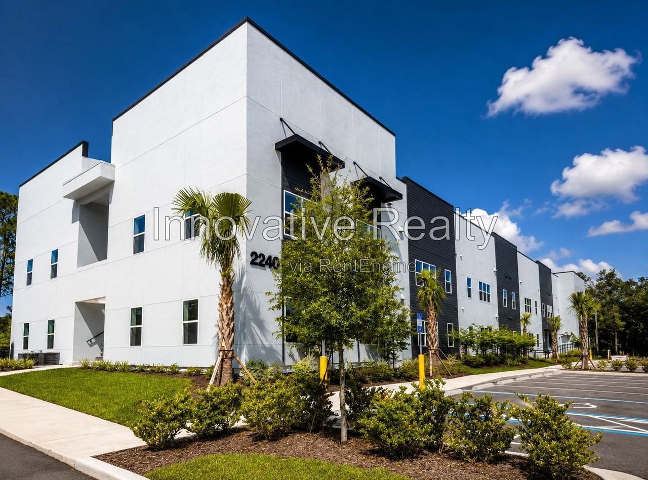 2240 Florida Dr #111