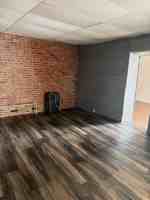 featured image of 122 N Main St #B