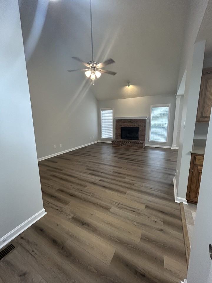158 Pennington Pl - Photo 5 of 22