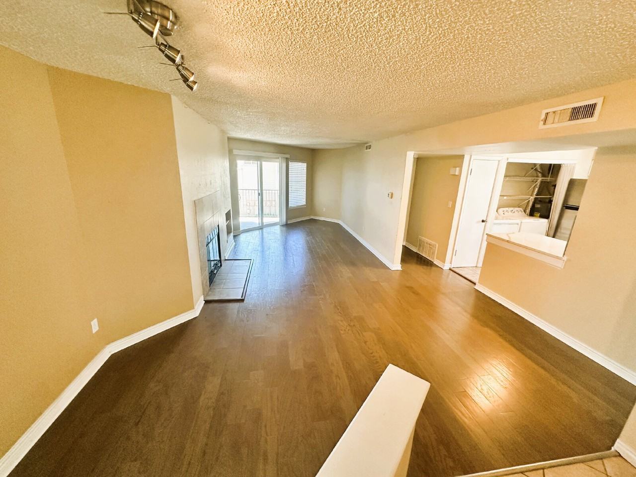1226 S Monaco Street Pkwy #209 - Photo 4 of 26