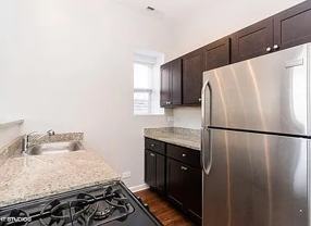1525 W 17th St #2F - Photo 1 of 1